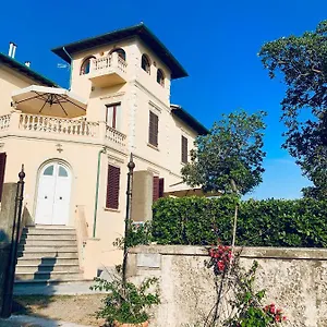 Lina Apartment